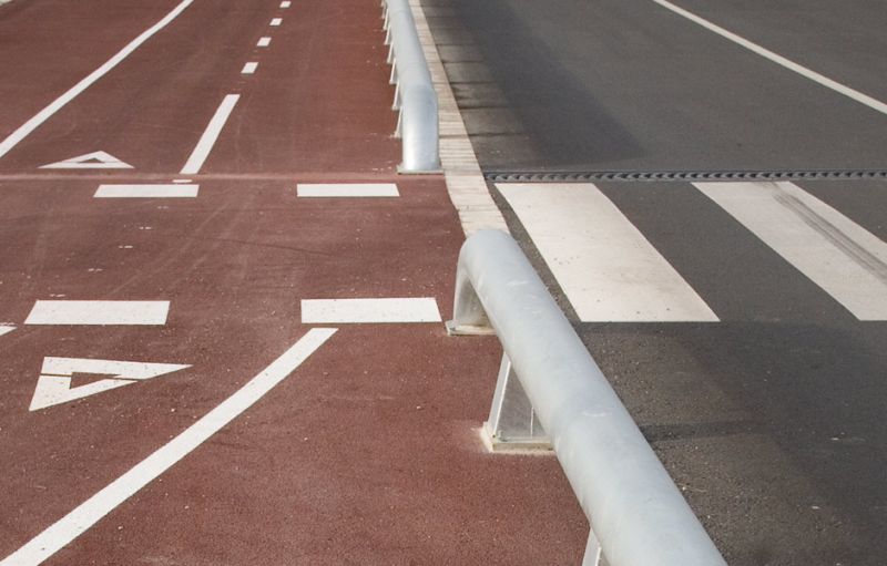 IMPERMEABILIZANTES Y SUELOS - Pinturas Colamina